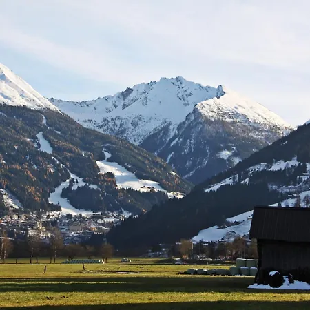 Suzie By Interhome *